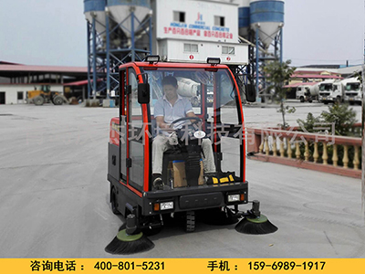 建筑工地清扫推荐驾驶式扫地车清扫周围道路上的建筑垃圾推荐使用驾驶式扫地车 建筑工地清扫推荐驾驶式扫地车清扫周围道路上的建筑垃圾推荐使用驾驶式扫地车