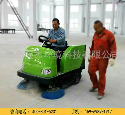 山东扫地车